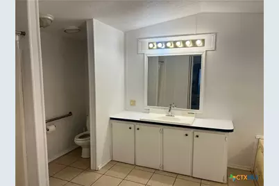 222 Buckhorn Drive, Canyon Lake, TX 78133 - Photo 11