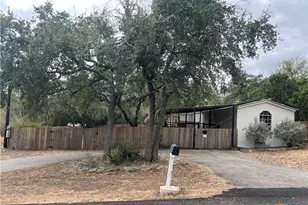 222 Buckhorn Dr, Canyon Lake, TX 78133 - Photo 3