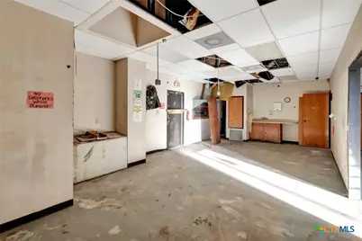 104 Teakwood Drive, Victoria, TX 77901 - Photo 9