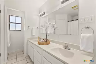 1633 Willow Ln, Seguin, TX 78155 - Photo 19