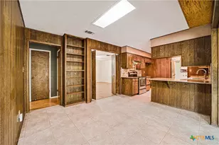 983 Hollyhock Ln, New Braunfels, TX 78130 - Photo 9