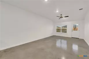 903 Wax Myrtle Ct, Killeen, TX 76543 - Photo 3