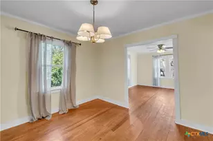 1408 Pleasant St, Gatesville, TX 76528 - Photo 3