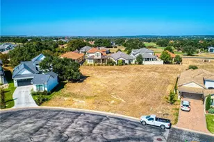 109 Oak Trail Dr, Georgetown, TX 78628 - Photo 1