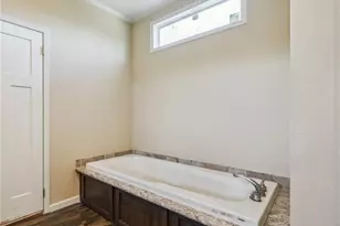 3590 Chuckwagon Rd, Luling, TX 78648 - Photo 11