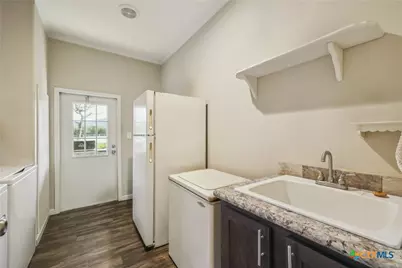 3590 Chuckwagon Road, Luling, TX 78648 - Photo 19