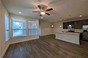 737 Milestone Pk, New Braunfels, TX 78130 - Photo 5