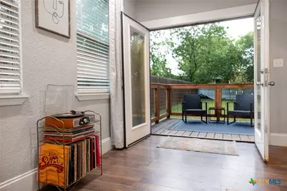 315 Sandmeyer Street, San Antonio, TX 78208 - Photo 23