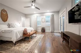 315 Sandmeyer St, San Antonio, TX 78208 - Photo 11