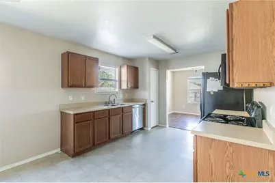 2111 Madison Court, Belton, TX 76513 - Photo 7