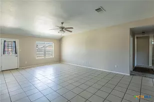 2111 Madison Ct, Belton, TX 76513 - Photo 3