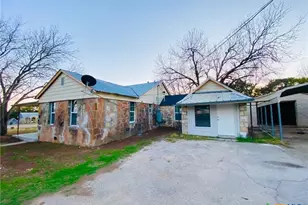 1115 W Main St, Gatesville, TX 76528 - Photo 23