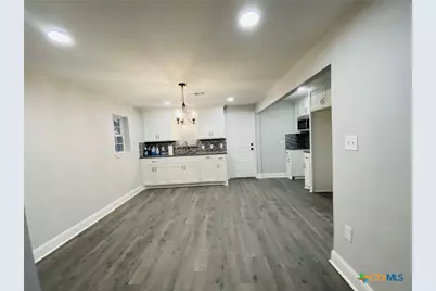 1115 W Main Street, Gatesville, TX 76528 - Photo 7