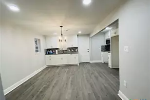 1115 W Main St, Gatesville, TX 76528 - Photo 7