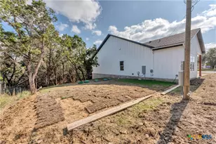 664 Rolling Hills Dr, Canyon Lake, TX 78133 - Photo 23