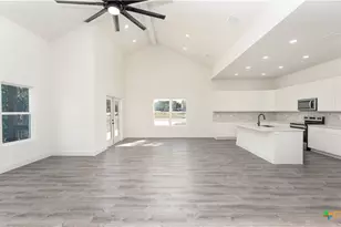 664 Rolling Hills Dr, Canyon Lake, TX 78133 - Photo 7