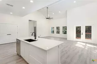 664 Rolling Hills Dr, Canyon Lake, TX 78133 - Photo 7