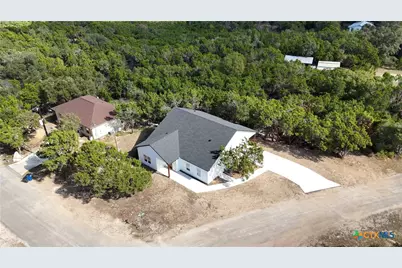 664 Rolling Hills Drive, Canyon Lake, TX 78133 - Photo 25