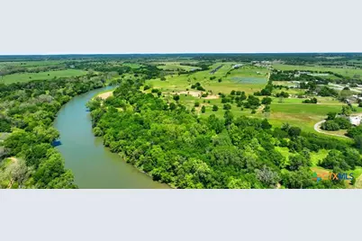665 Sh 230 Loop, Smithville, TX 78957 - Photo 13