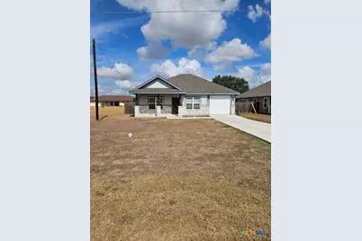 110 E Otto Street, Marion, TX 78124 - Photo 1