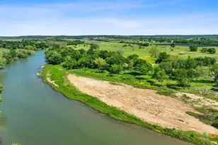 663 Sh 230 Loop, Smithville, TX 78957 - Photo 7