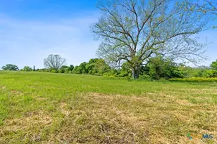 663 Sh 230 Loop, Smithville, TX 78957 - Photo 23
