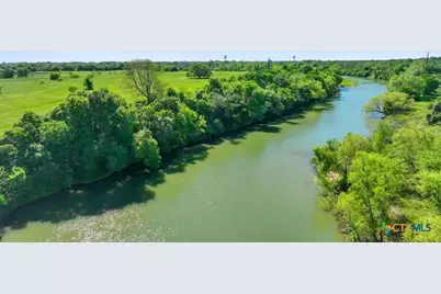 663 Sh 230 Loop, Smithville, TX 78957 - Photo 19
