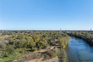 663 Sh 230 Loop, Smithville, TX 78957 - Photo 35