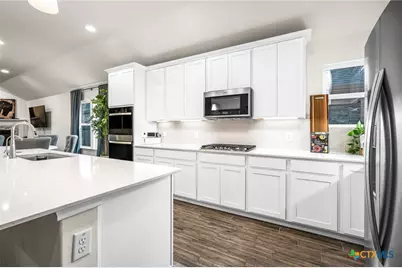 2263 Bluewood Street, New Braunfels, TX 78132 - Photo 17