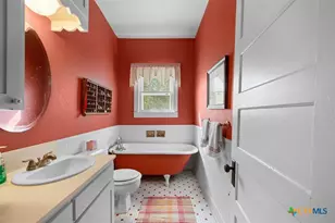 11915 FM86, Lockhart, TX 78644 - Photo 9