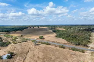 11915 FM86, Lockhart, TX 78644 - Photo 35