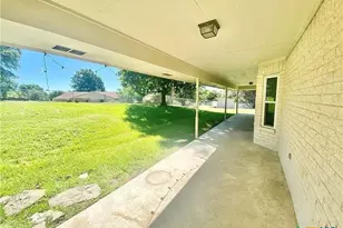 3104 Valley Oaks Cir, Harker Heights, TX 76548 - Photo 17