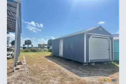 501 W Maple Street, Port O'Connor, TX 77982 - Photo 7