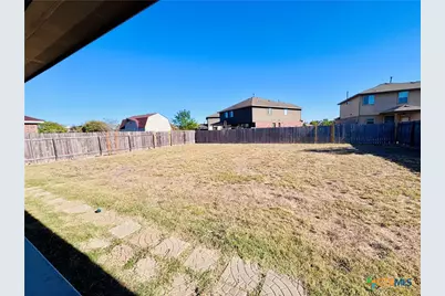 509 Christopher Cove, Lockhart, TX 78644 - Photo 33