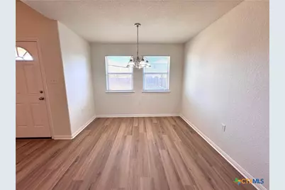 509 Christopher Cove, Lockhart, TX 78644 - Photo 17