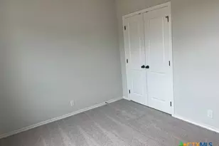 105 Beveridge Rd, Seguin, TX 78155 - Photo 15