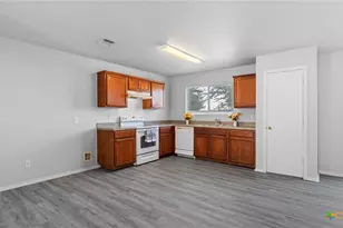 8619 Ky N Wy, Converse, TX 78109 - Photo 7