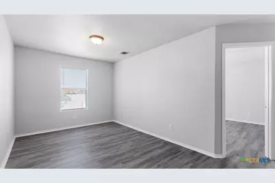 8619 Key North Way, Converse, TX 78109 - Photo 9