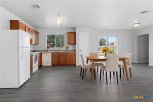 8619 Ky N Wy, Converse, TX 78109 - Photo 5