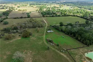 202 County Rd 142b, Sublime, TX 77986 - Photo 17