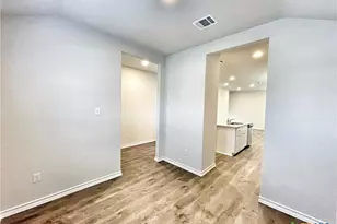 388 Arbor Hills, New Braunfels, TX 78130 - Photo 3