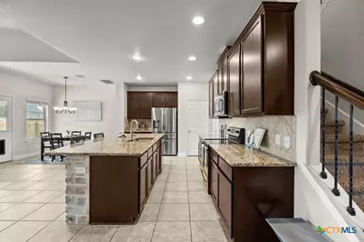 751 Stratus Path, New Braunfels, TX 78130 - Photo 7