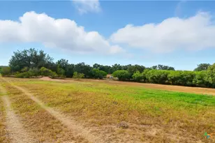 2141 County Rd 132, Floresville, TX 78114 - Photo 29