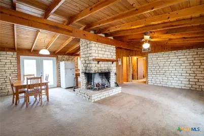 725 Canyon Circle Drive, Canyon Lake, TX 78133 - Photo 3