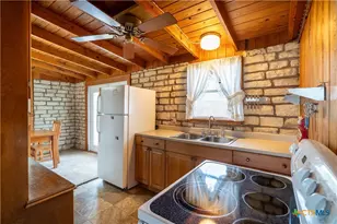 725 Canyon Cir Dr, Canyon Lake, TX 78133 - Photo 9