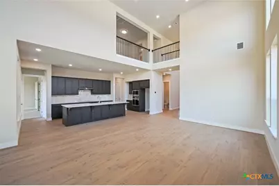 237 Lacey Oak, Castroville, TX 78009 - Photo 9