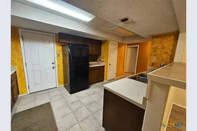 5723 Larkdale Drive, San Antonio, TX 78233 - Photo 7