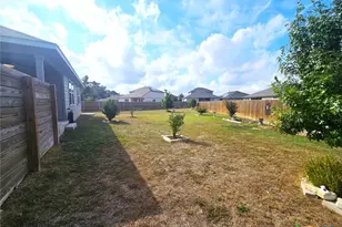 1432 Acorn Wood, Seguin, TX 78155 - Photo 29