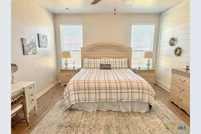 477 Centinela Street, New Braunfels, TX 78130 - Photo 11