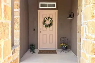 477 Centinela St, New Braunfels, TX 78130 - Photo 7